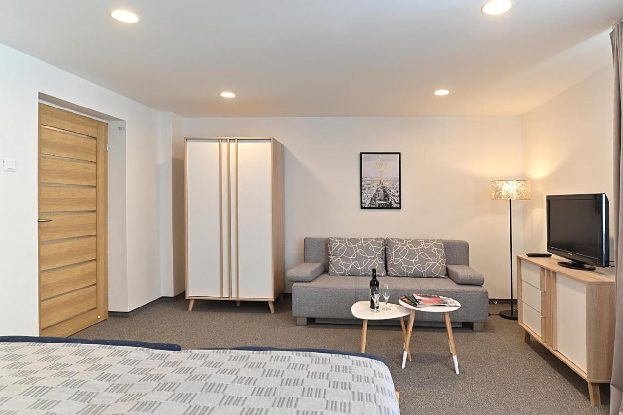 פרשוב Apartman 5Five מראה חיצוני תמונה
